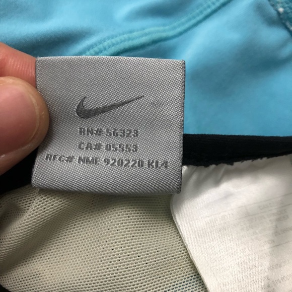 Nike tennis shirt - Picture 4 of 5